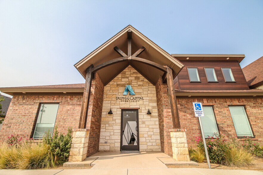 More Photos Of 5004 122nd St, Lubbock Office Residential For Lease