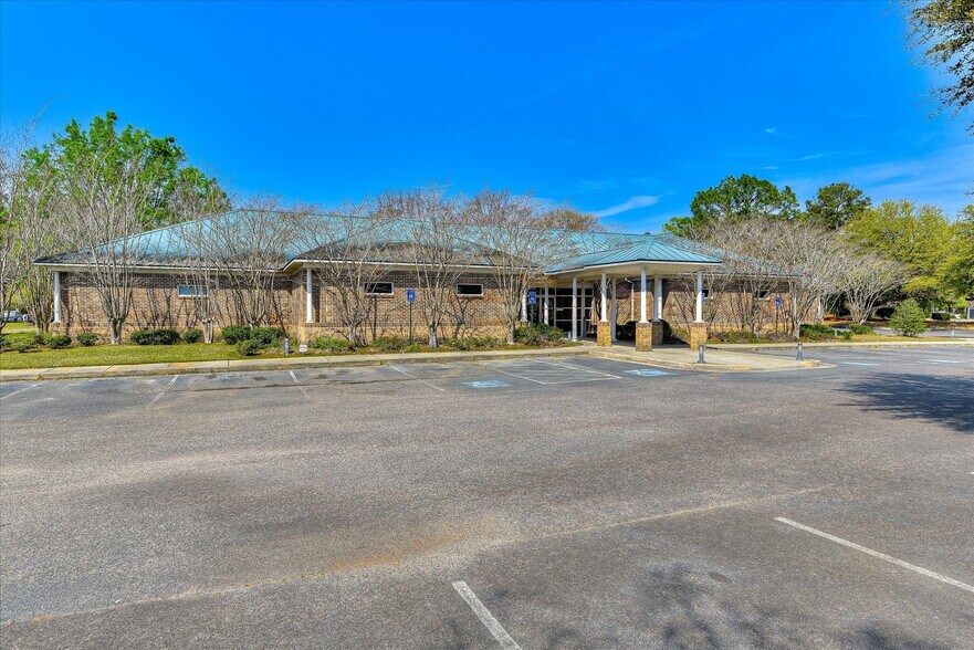 More Photos Of 191 Center South Blvd, Aiken Medical For Sale