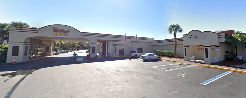 More Photos Of 1401 Atlantic Blvd, Neptune Beach Hotel For Sale