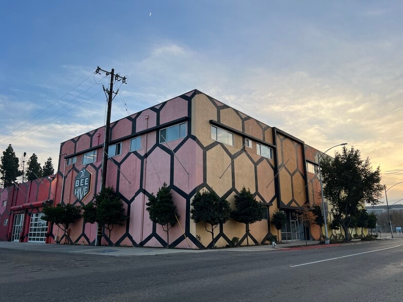 Primary Photo Of 2600 Cesar Chavez Blvd, Fresno Warehouse For Lease