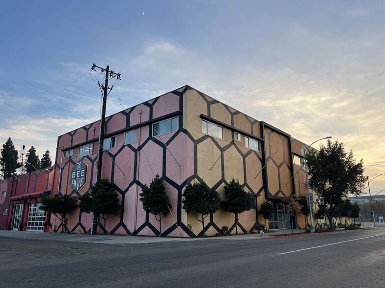 Primary Photo Of 2600 Ventura Ave, Fresno Warehouse For Lease