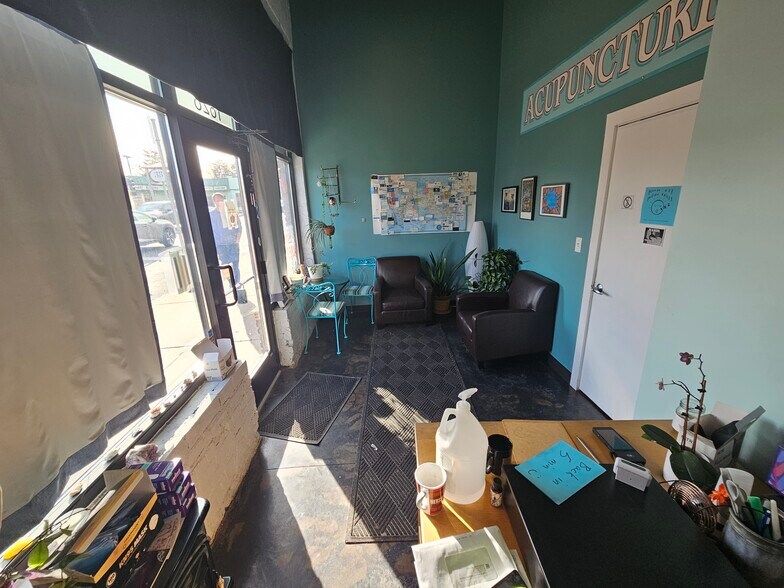 More Photos Of 3753-3757 S Cedar Ave, Minneapolis Storefront For Lease