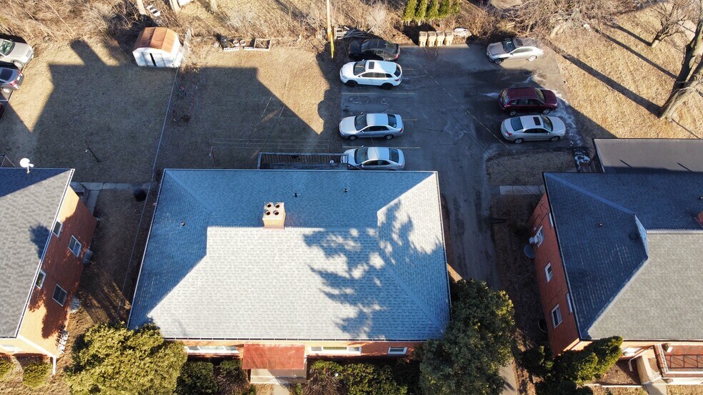 More Photos Of 1213 S Midvale Blvd, Madison Apartments For Sale