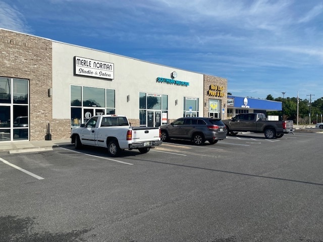 More Photos Of 1415 Ohio St, Live Oak General Retail For Lease