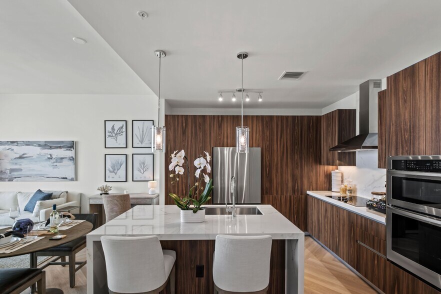 More Photos Of 201 SE 6th Ave, Fort Lauderdale Apartments For Lease