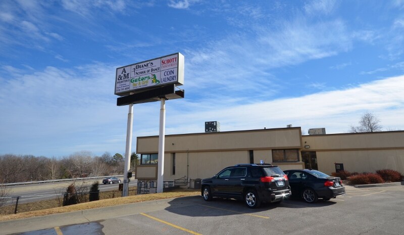 More Photos Of 6500 NW Tower Dr, Platte Woods Office For Lease