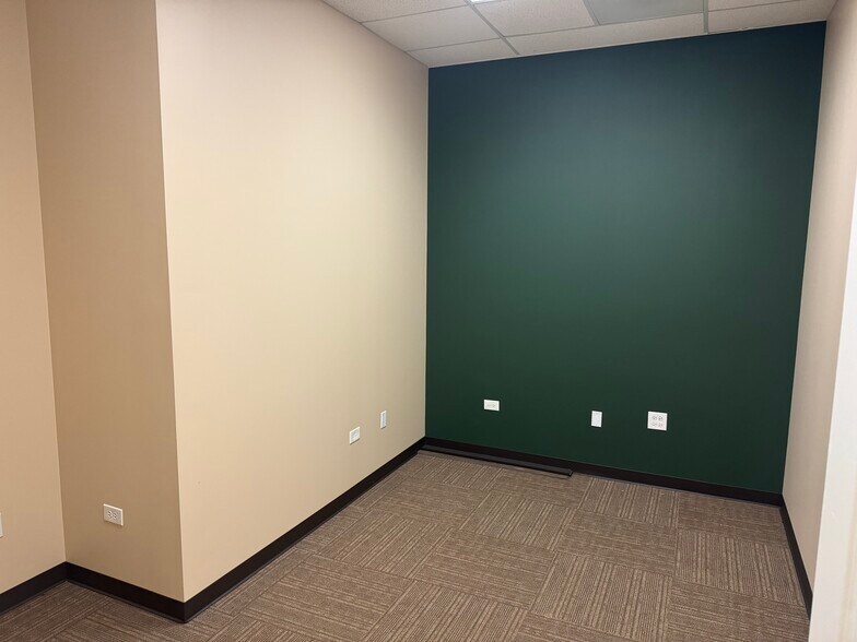 More Photos Of 7221 State Park Rd, Fox Lake Unknown For Lease