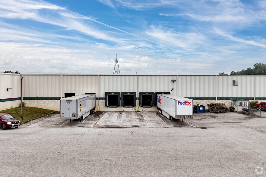 More Photos Of 1485 Mountain Rd, Andersonville Warehouse For Sale