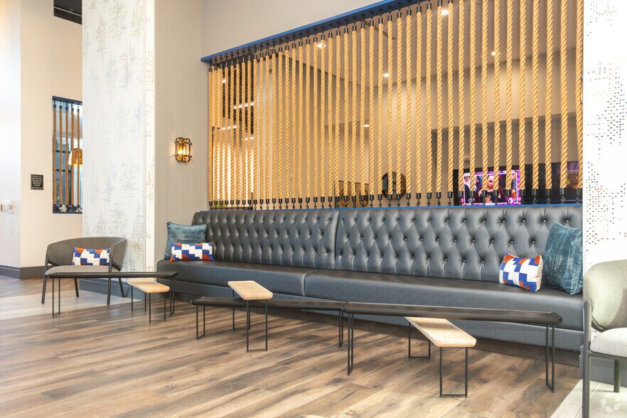 More Photos Of 145 New Bern St, Charlotte Apartments For Lease