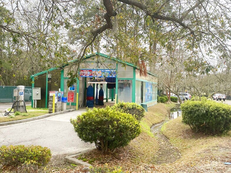 More Photos Of 1351 Ashley River Rd, Charleston Carwash For Sale