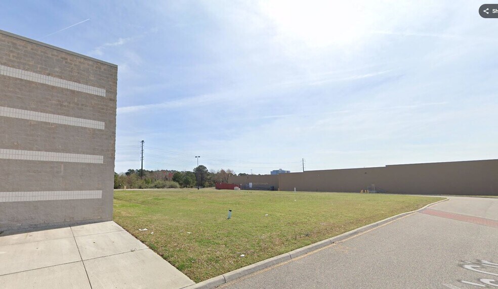 Primary Photo Of 1537 Sams Cir, Chesapeake Land For Sale