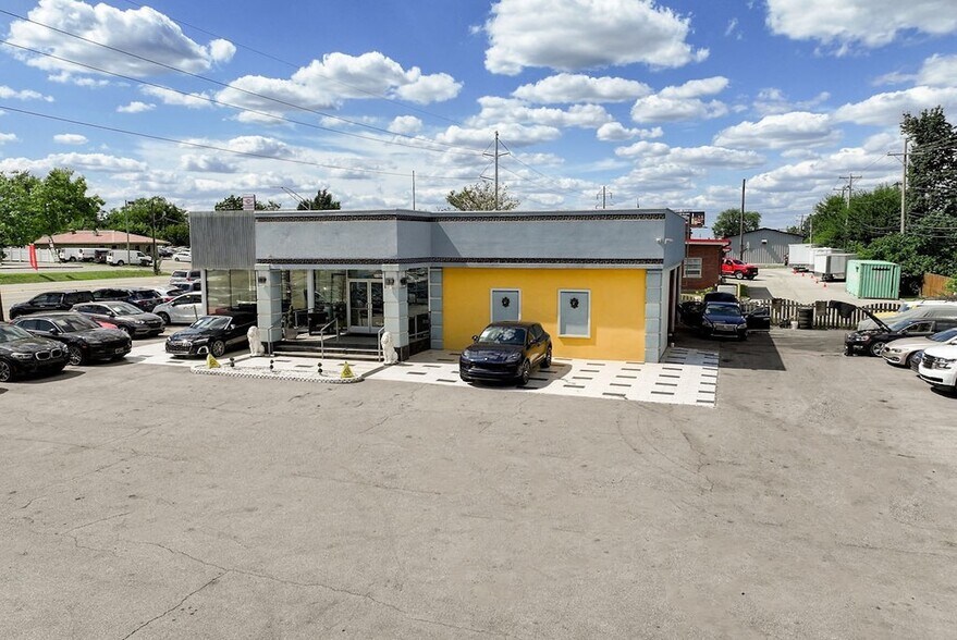 More Photos Of 435 E New Circle Rd, Lexington Specialty For Lease