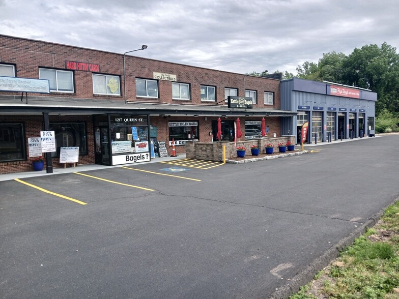 More Photos Of 1217 Queen St, Southington Unknown For Lease