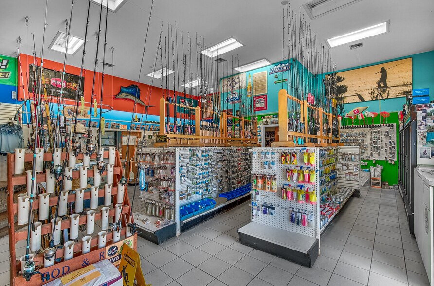 More Photos Of 1204 S US 1, Vero Beach Freestanding For Sale