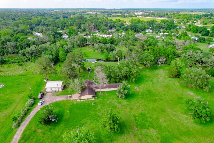 Primary Photo Of 34823 FM 1301 Rd, West Columbia Service For Lease