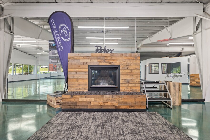 More Photos Of 177 NH Route 104, Meredith Freestanding For Lease