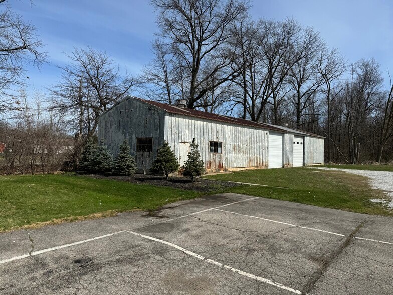 More Photos Of 4645 Oberlin Ave, Lorain Apartments For Sale