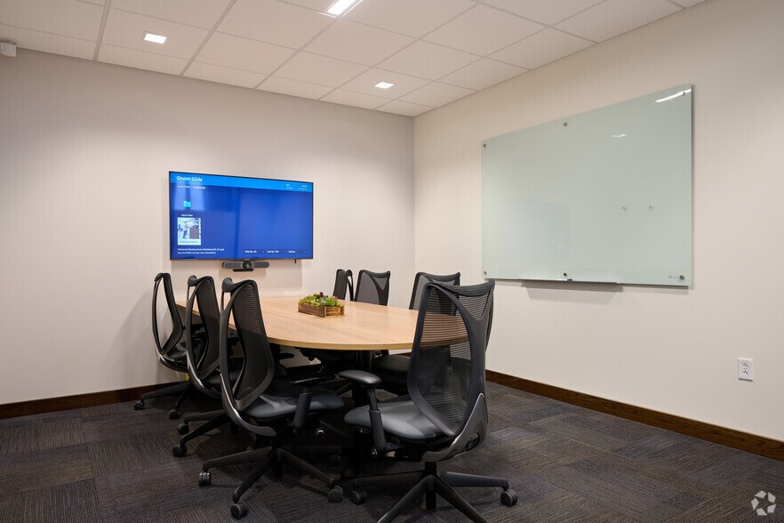 More Photos Of 100 S Clinton Ave, Rochester Coworking Space