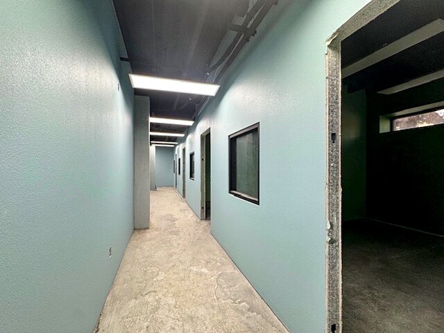 More Photos Of 201 E Illinois Ave, Midland Office For Sale