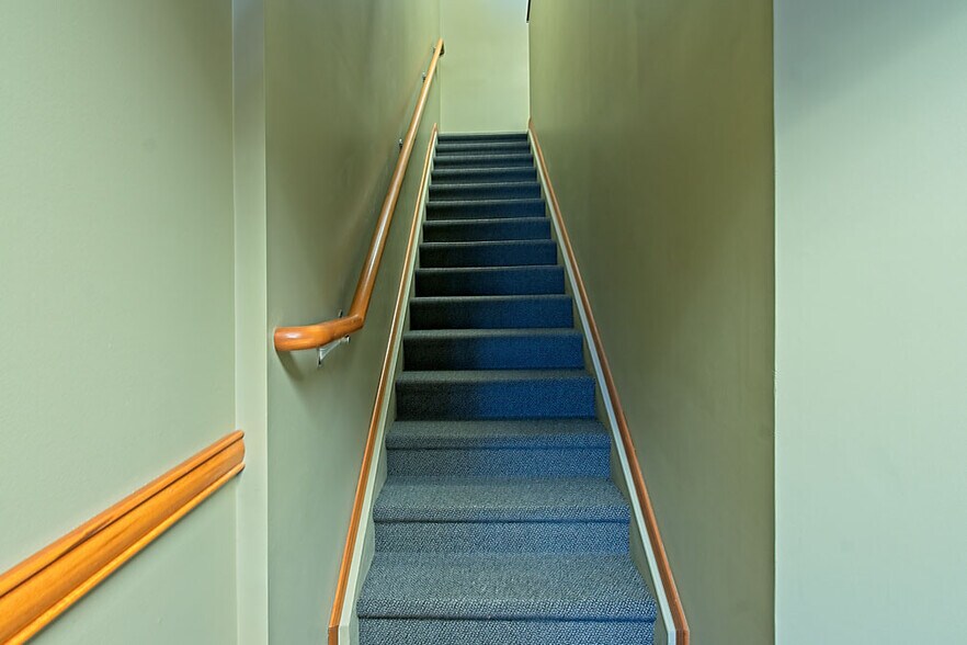 More Photos Of 10-24 Remick Blvd, Springboro Medical For Sale