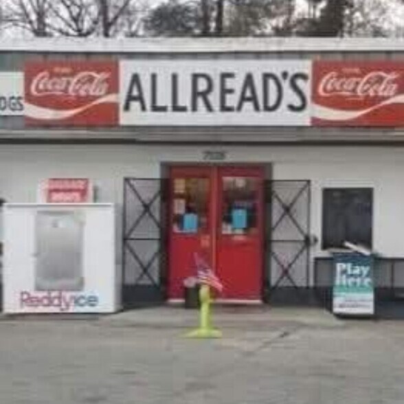 Primary Photo Of 7538 Old Nichols Hwy, Mullins General Retail For Sale