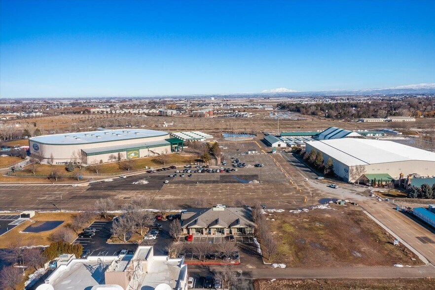 More Photos Of 5636-5648 E Franklin Rd, Nampa Office For Sale