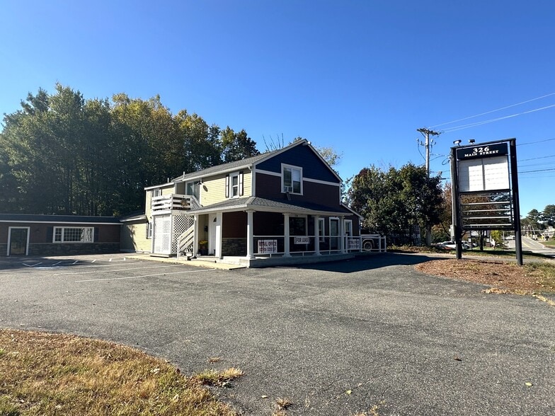 More Photos Of 326 Main St, Northborough Freestanding For Sale