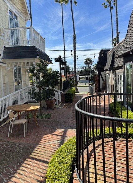 More Photos Of , Oceanside General Retail For Sale
