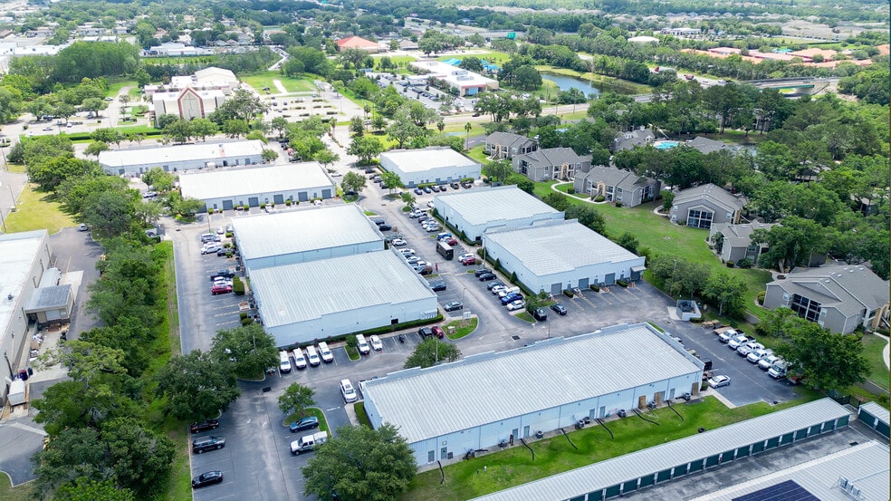 More Photos Of 1222 Winter Garden Vineland Rd, Winter Garden Unknown For Lease