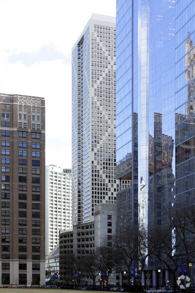 More Photos Of 446-448 E Ontario St, Chicago Office Residential For Lease