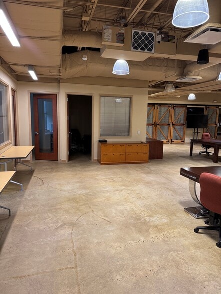 More Photos Of 7230 Lee Deforest Dr, Columbia Office For Sale