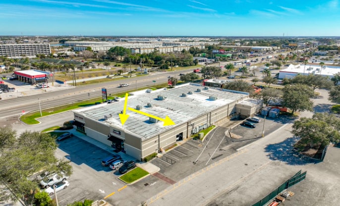 More Photos Of 9350 S Orange Blossom Trl, Orlando Unknown For Lease