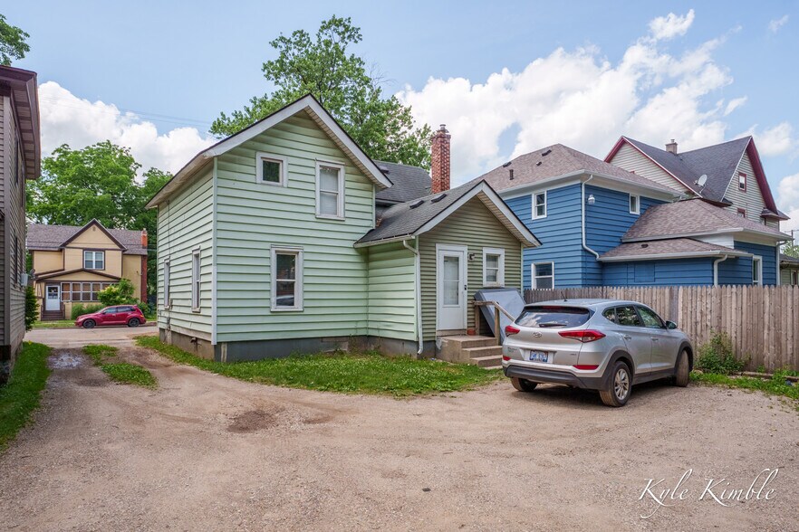 More Photos Of , Kalamazoo Multifamily For Sale
