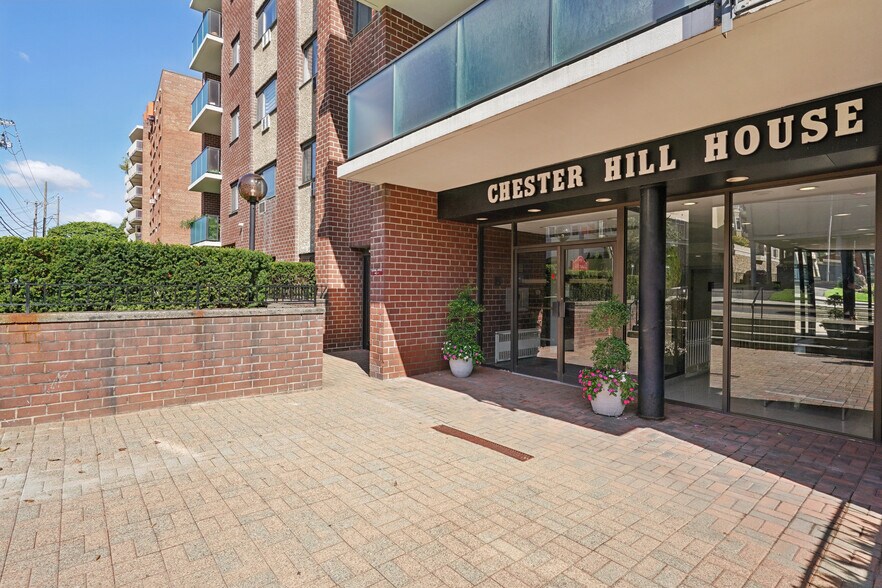 More Photos Of 395 Westchester Ave, Port Chester Apartments For Sale