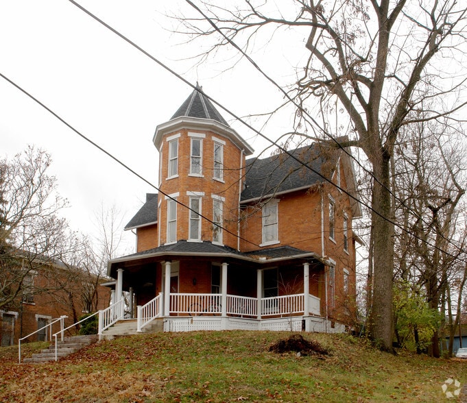 Primary Photo Of 229 N Sandusky St, Delaware Apartments For Sale