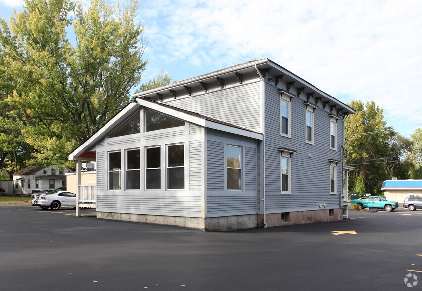 More Photos Of 201 Marlborough St, Portland Office For Sale