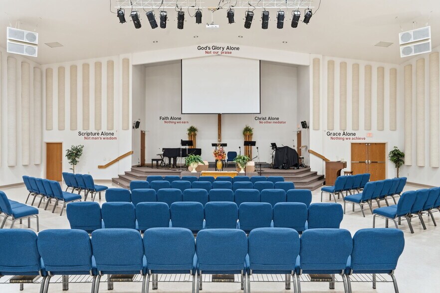 More Photos Of 1700 Boyson Rd NE, Cedar Rapids Religious Facility For Sale