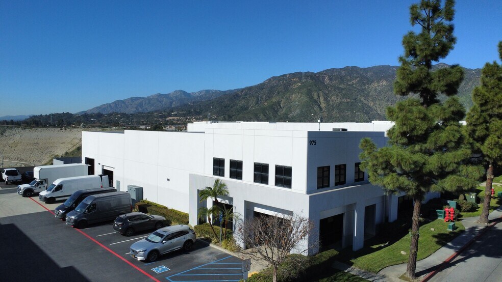 Primary Photo Of 975 N Todd Ave, Azusa Manufacturing For Lease