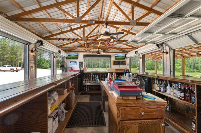 More Photos Of N7625 Parkway Rd, Crivitz Restaurant For Sale