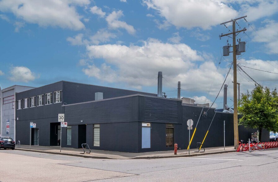 Primary Photo Of 188 5th Av W, Vancouver Office For Sale