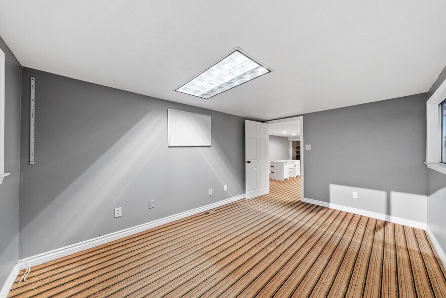 More Photos Of 6580 Federal Blvd, Lemon Grove Warehouse For Sale