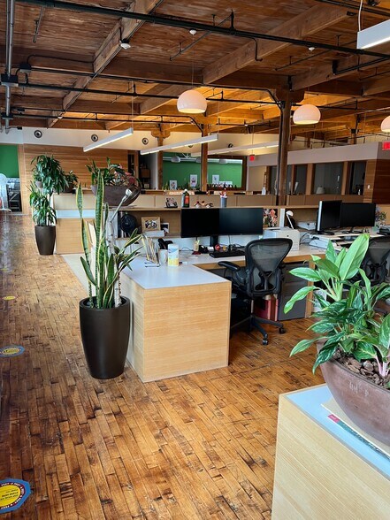 More Photos Of 1 Bridge St, Irvington Office For Lease