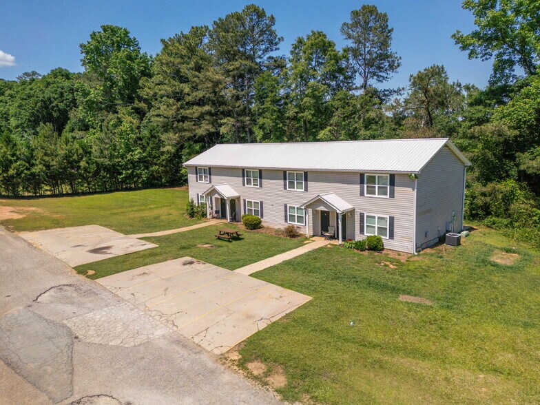 More Photos Of 4121 Oakwood Vlg, Oakwood Apartments For Sale