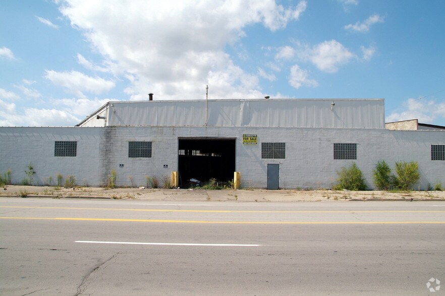 20530 Hoover Rd, Detroit, MI 48205 Warehouse For Sale