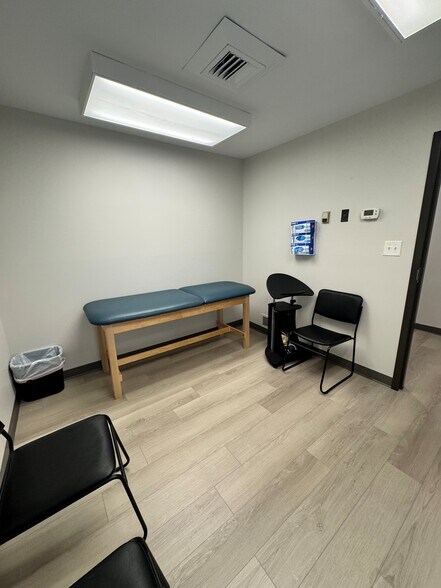 More Photos Of 130 Dillon Dr, Spartanburg Medical For Lease