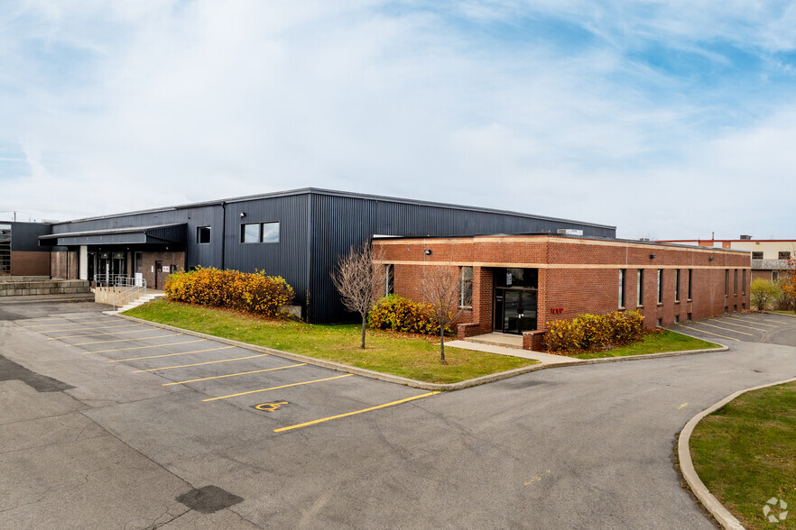 Primary Photo Of 1280 Rue Nobel, Boucherville Warehouse For Lease