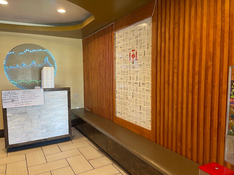 More Photos Of 730 W Spring Valley Rd, Richardson Restaurant For Sale