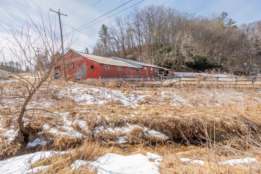 More Photos Of 226 Chestnut dr, Galax Land For Sale