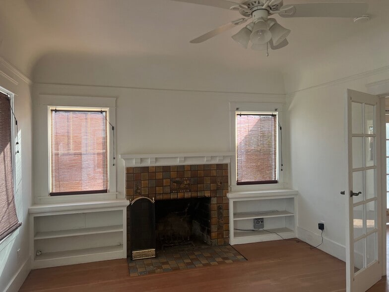 More Photos Of 838 W 19th St, Merced Office For Lease