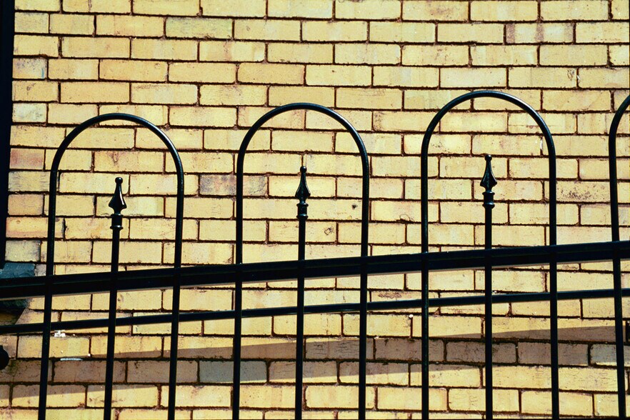 More Photos Of 25 Hastings Ave, Oakdale Apartments For Lease